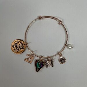 Rose‎ Gold Butterfly Flower Faux Pearl 21 Heart "Follow Your Dreams" Bracelet
